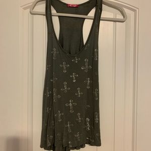 Grey tank with crosses